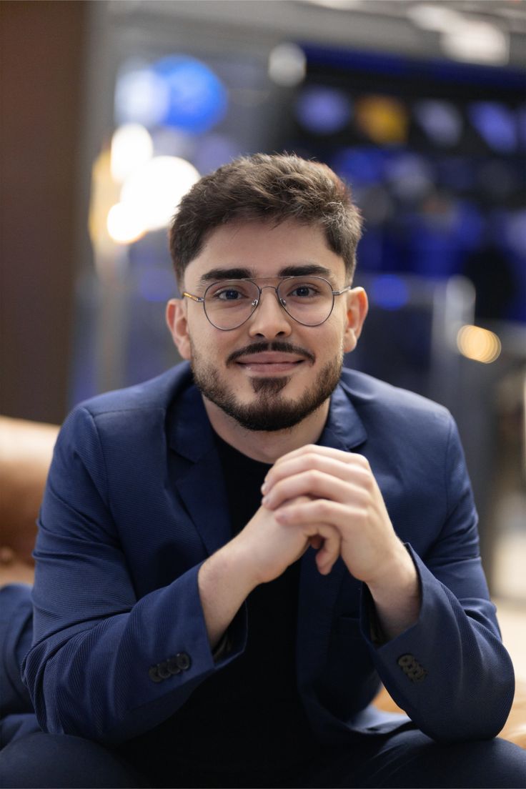 مهندس محمد اکبری